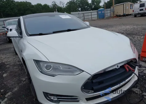 2013 Tesla Model S from USA, damaged, VIN 5YJSA1DP6DFP04116